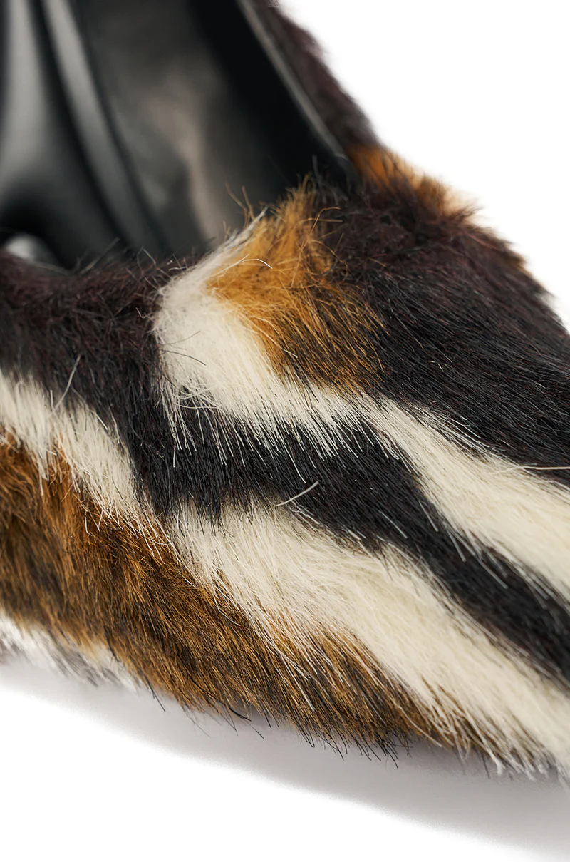 AZALEA WANG PAULHINO FAUX FUR PUMP - Image 6