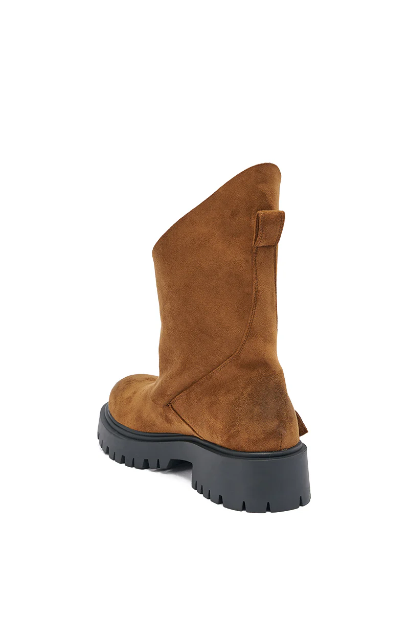 AZALEA WANG PHRIXUS BROWN CHUNKY SHORT SHAFT FAUX SUEDE BOOT - Image 6