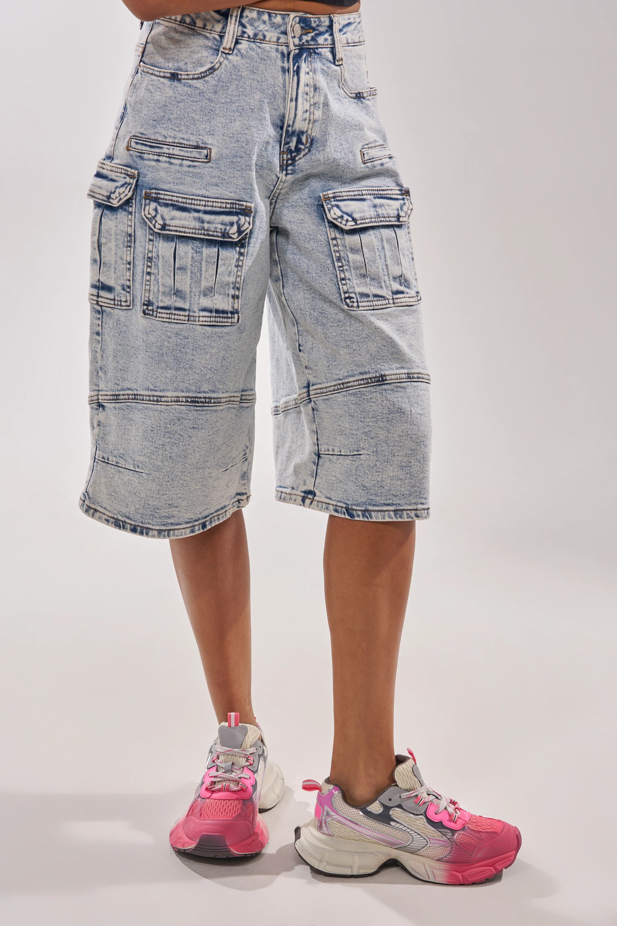 AZALEA WANG PSI PINK LACE SNEAKER