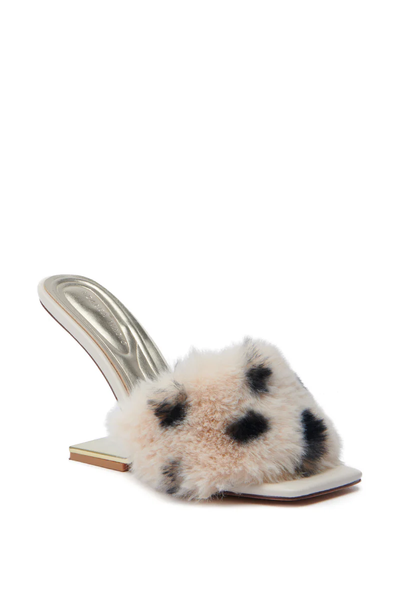 AZALEA WANG PUPON BEIGE WEDGE SANDAL - Image 6