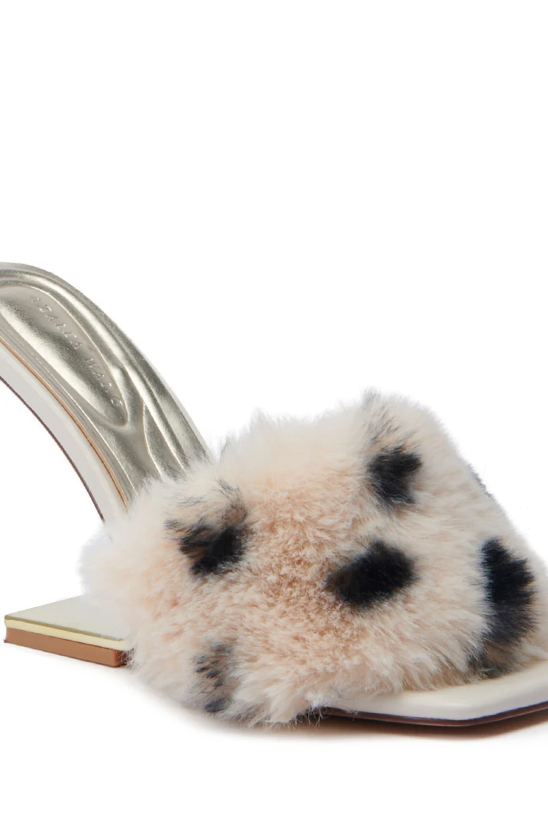 AZALEA WANG PUPON BEIGE WEDGE SANDAL - Image 8