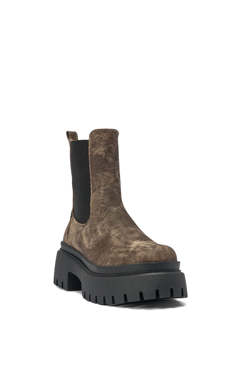 AZALEA WANG RAMPAGE BROWN DISTRESSED TWO PIECE COMBAT BOOT - Image 9