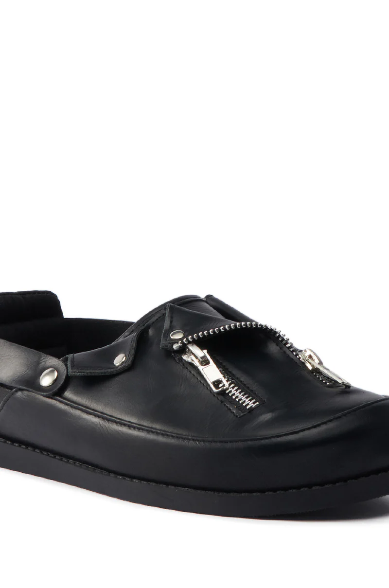 AZALEA WANG RESTER BLACK HARDWARE EMBELLISHED MULE - Image 7
