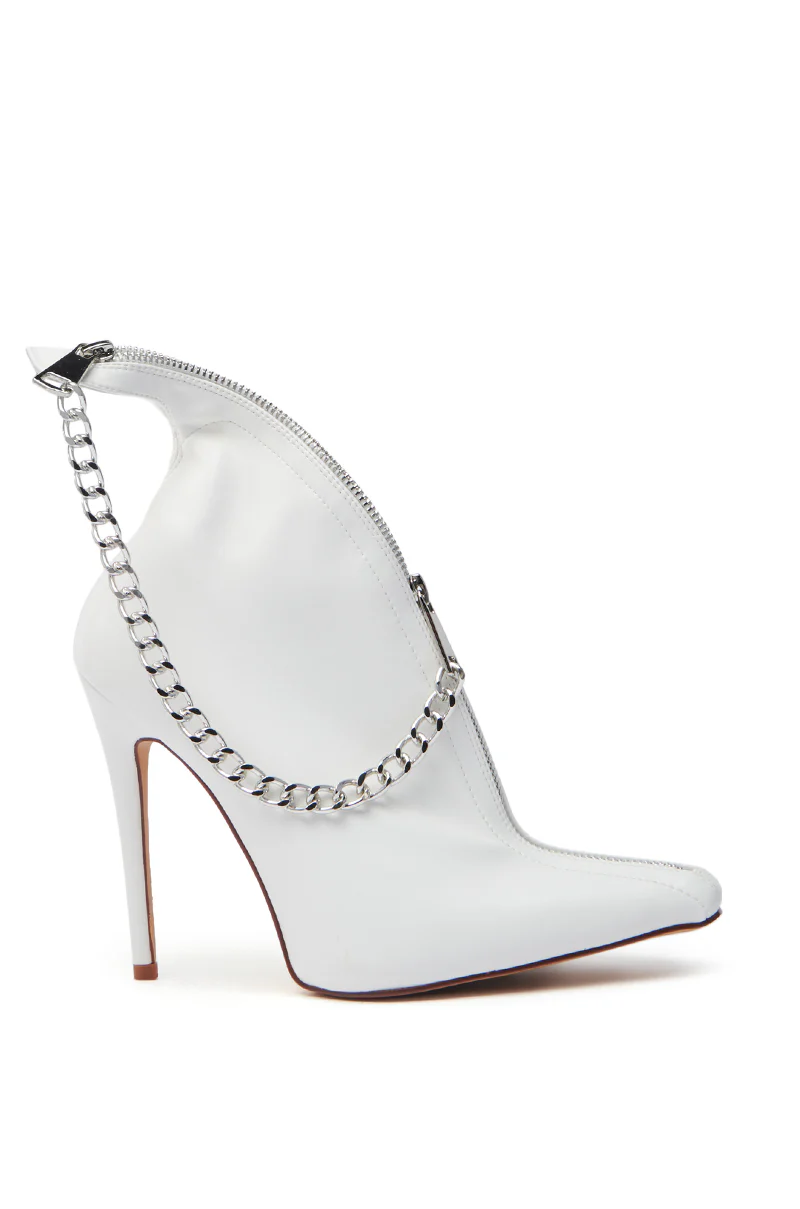AZALEA WANG SAGITTA WHITE STILETTO PUMP - Image 4