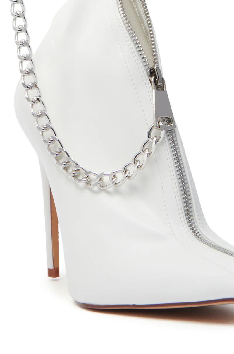 AZALEA WANG SAGITTA WHITE STILETTO PUMP - Image 7