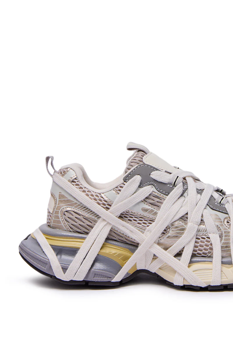 AZALEA WANG SELIE WHITE FLAT SNEAKER - Image 9