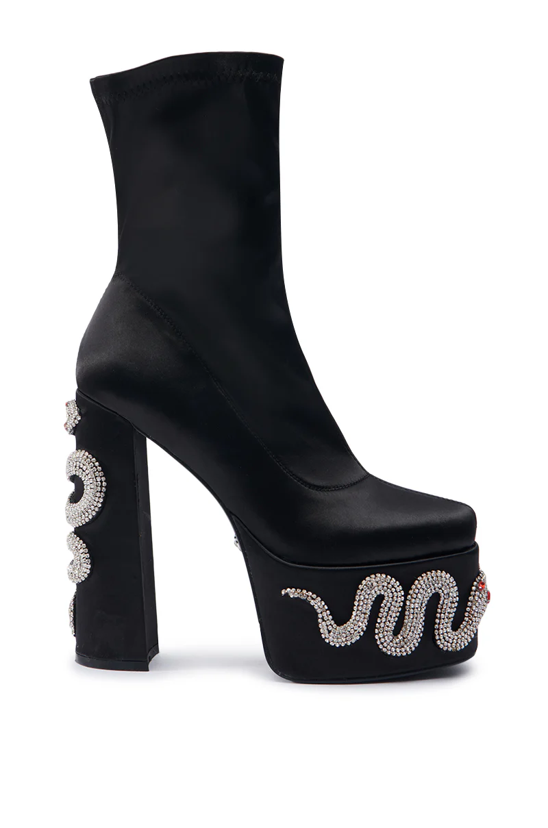 AZALEA WANG SELINE BLACK CHUNKY BOOTIE - Image 5