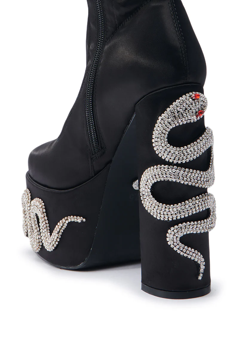 AZALEA WANG SELINE BLACK CHUNKY BOOTIE - Image 8