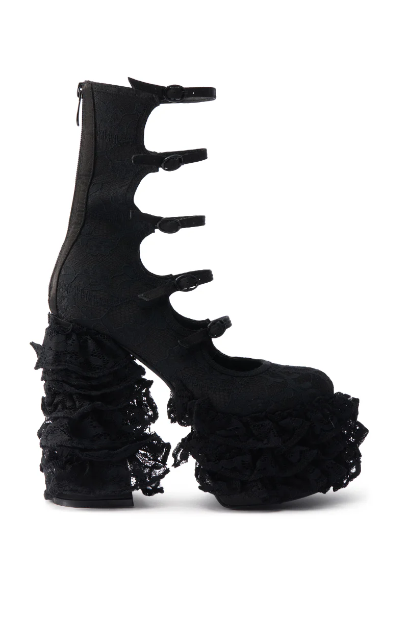 AZALEA WANG SPREENE FRILL LACE PUMP IN BLACK - Image 4