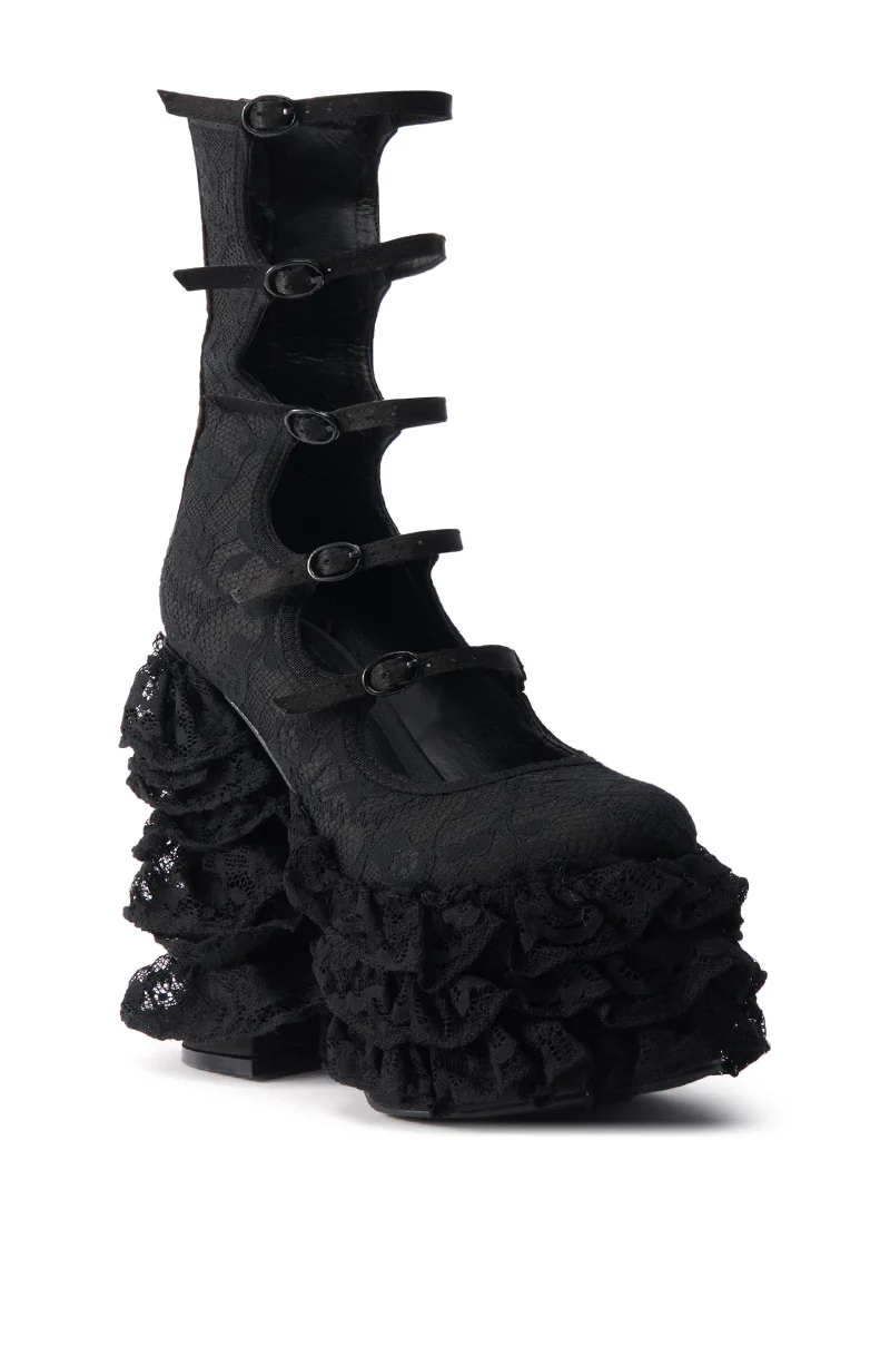 AZALEA WANG SPREENE FRILL LACE PUMP IN BLACK - Image 5