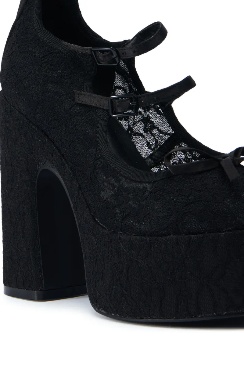 AZALEA WANG SPROUT BLACK PUMP - Image 5