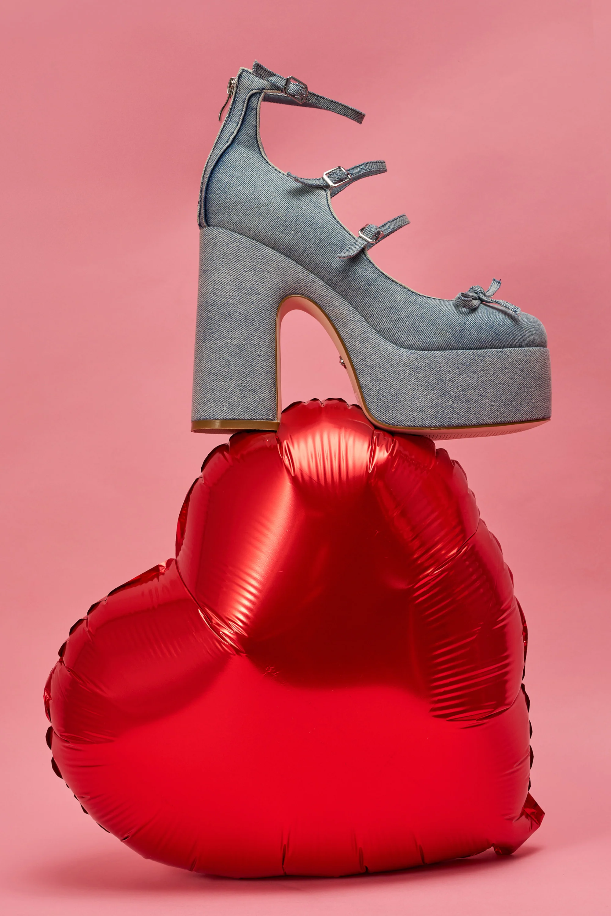 AZALEA WANG SPROUT DENIM CHUNKY PUMP - Image 2