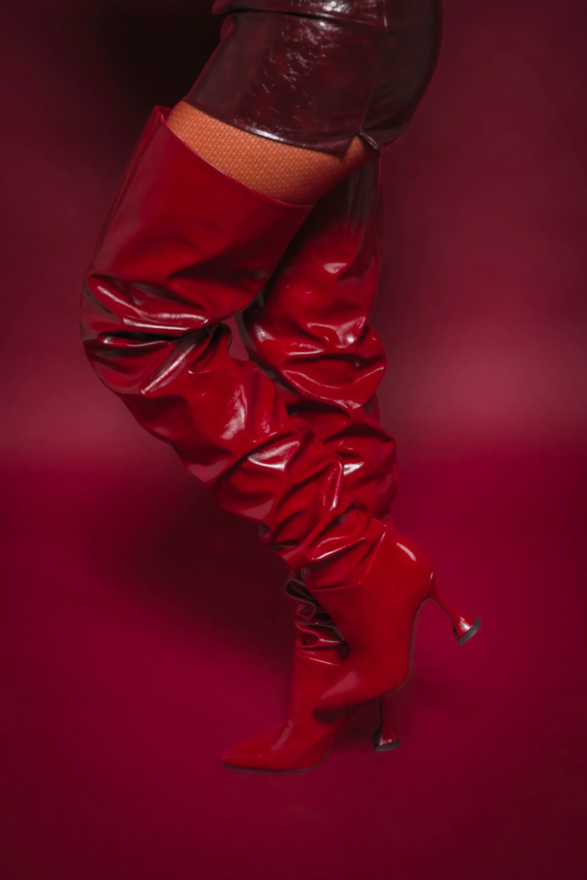 AZALEA WANG STEPHAN BURGUNDY BOOT