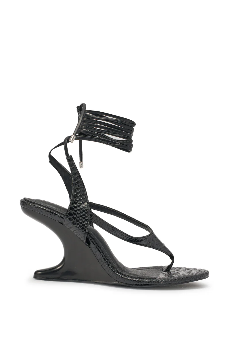 AZALEA WANG TAMSIN BLACK CROC NOVELTY WEDGE STRAP SANDAL - Image 4