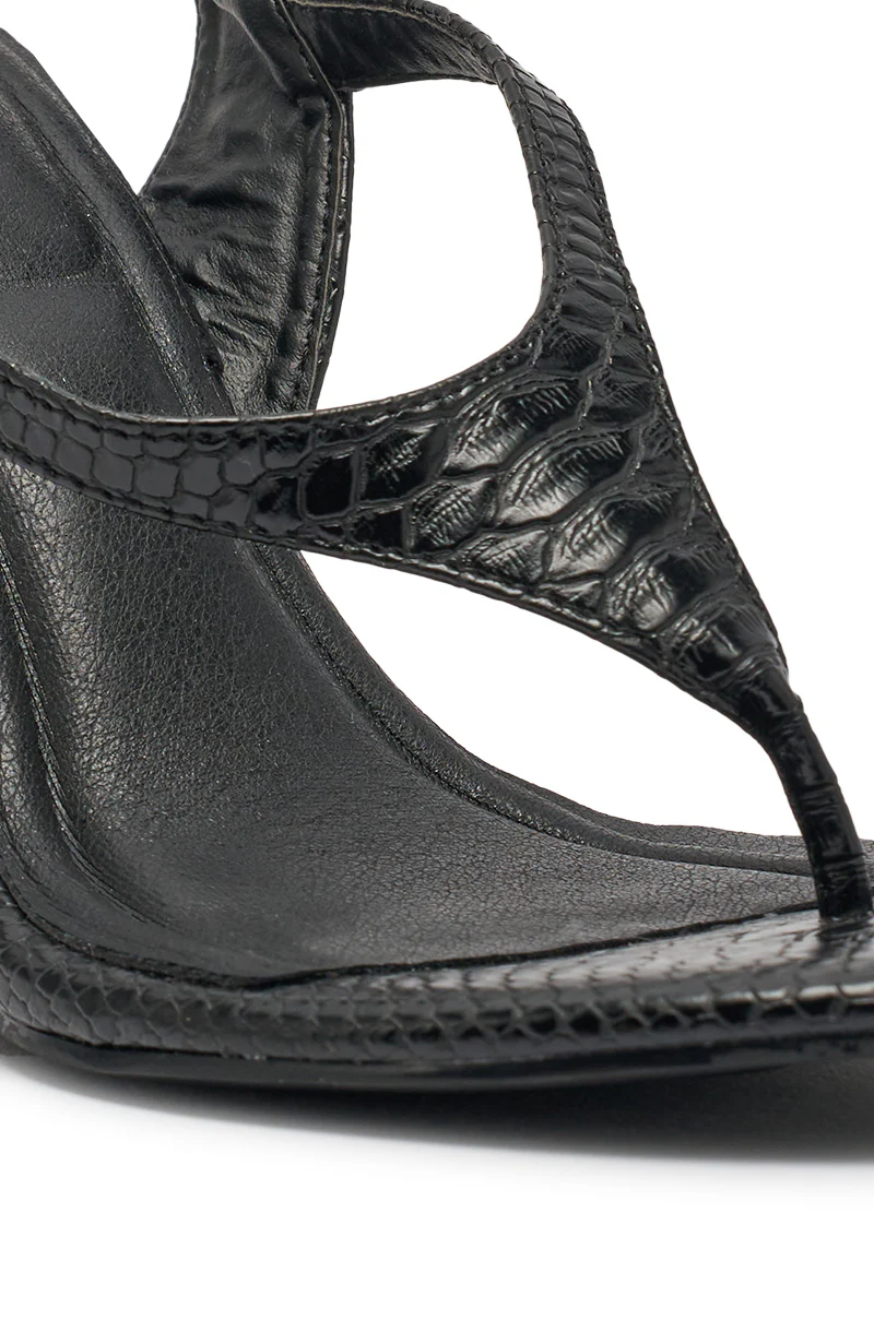 AZALEA WANG TAMSIN BLACK CROC NOVELTY WEDGE STRAP SANDAL - Image 7