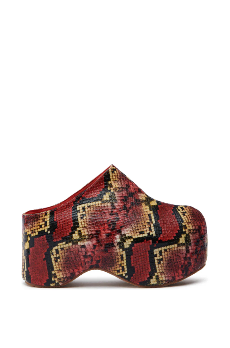 AZALEA WANG TEATREE RED SNAKE FLATFORM CLOGS - Image 2