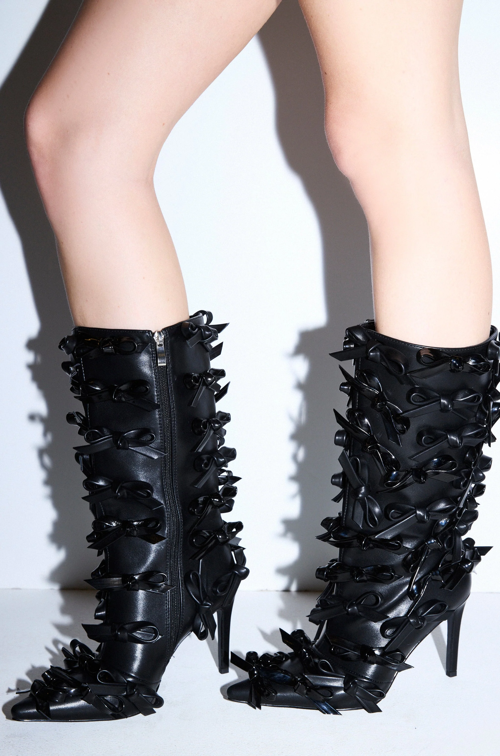 AZALEA WANG TELMO BLACK BOW EMBELLISHED BOOTIE - Image 5