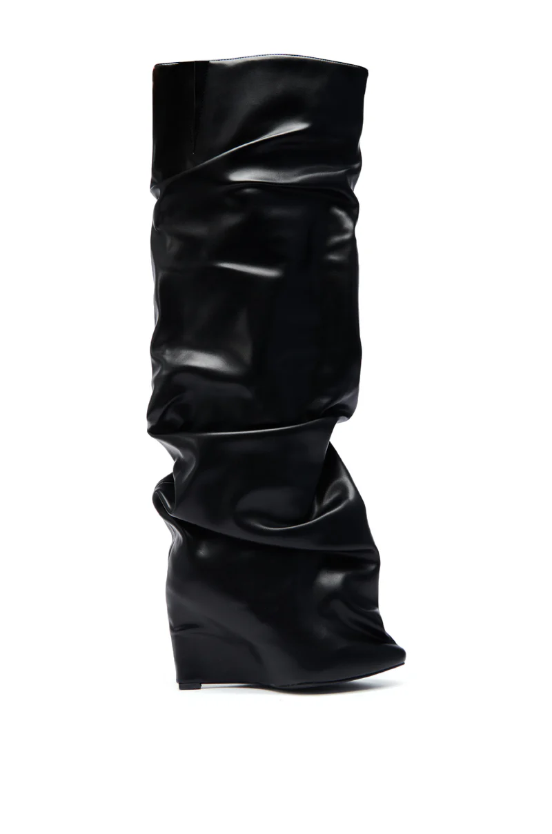 AZALEA WANG TEUILA BLACK RUCHED WEDGE BOOT - Image 9