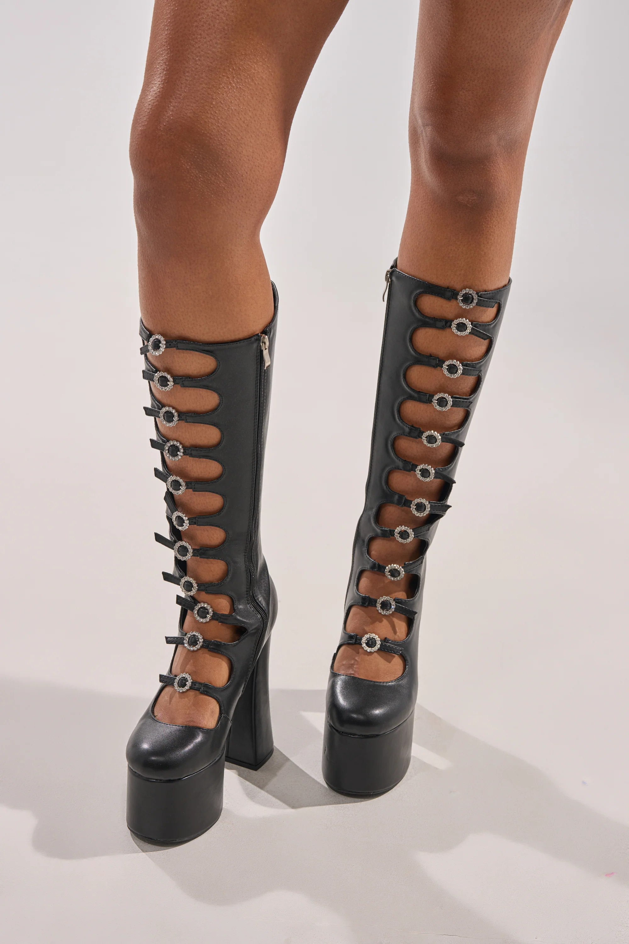 AZALEA WANG TOMLIN BLACK BOOT - Image 5