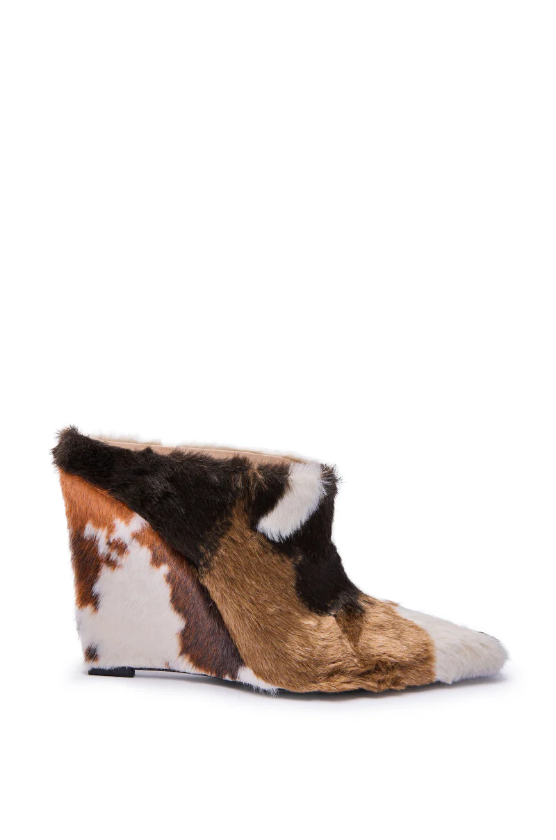 AZALEA WANG WAFIYA MULTI WEDGE COW PATTERN FURRY PUMP - Image 5