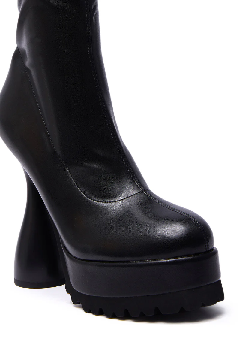 AZALEA WANG WARIO BLACK CHUNKY BOOTIE - Image 8