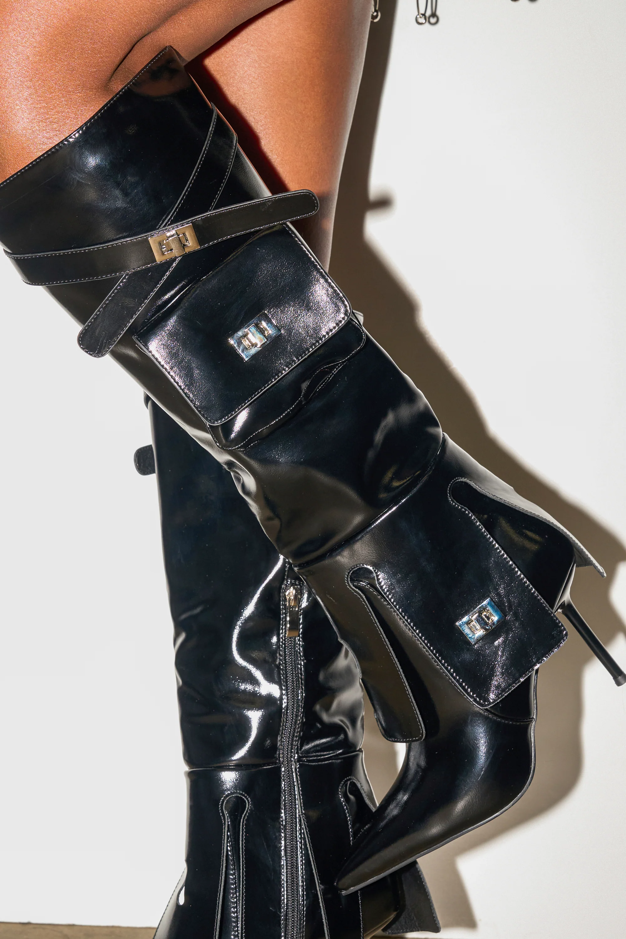 AZALEA WANG WATERS BLACK STILETTO BOOT WITH POCKETS - Image 10