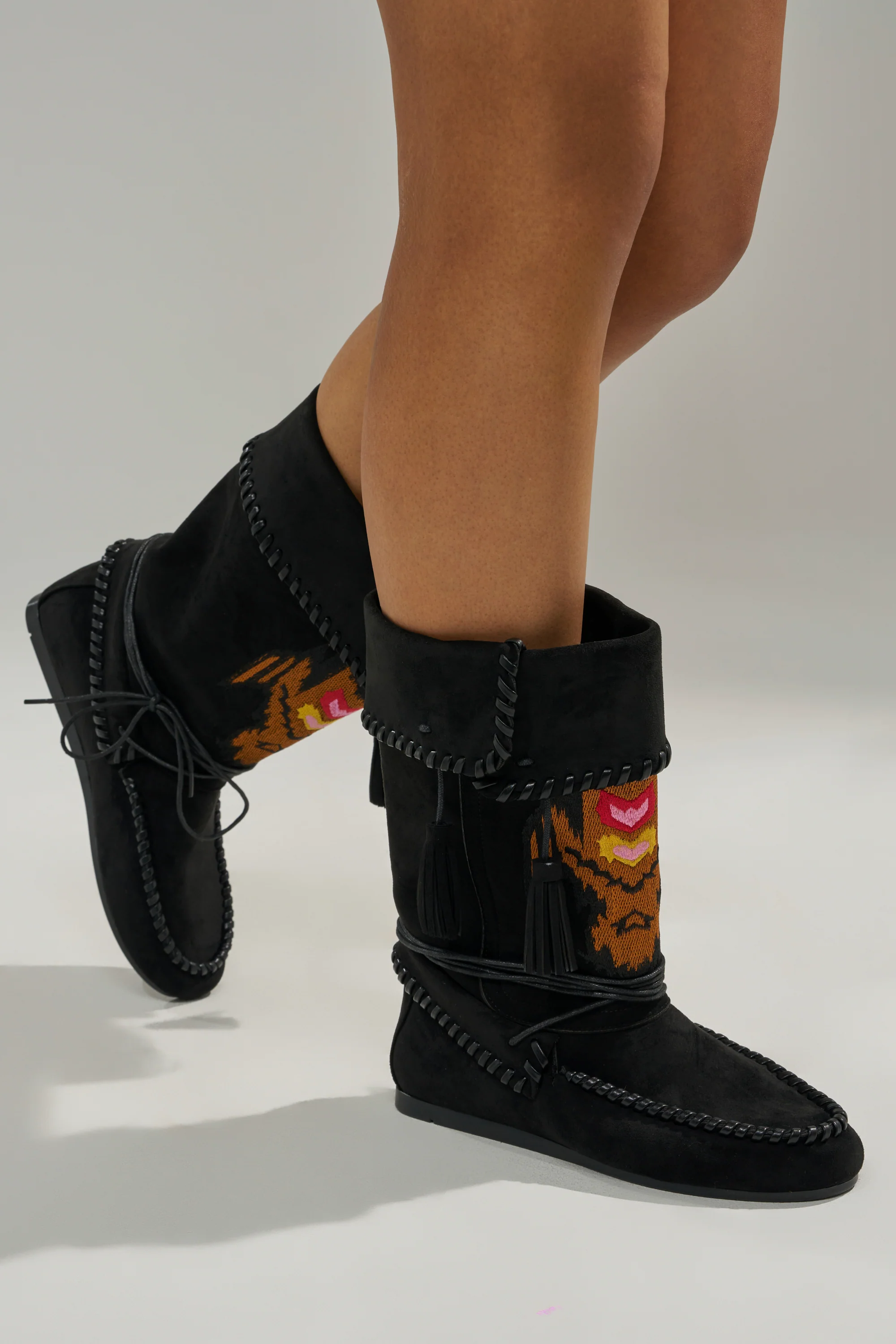 AZALEA WANG WERET BLACK FLAT BOOTIE - Image 2