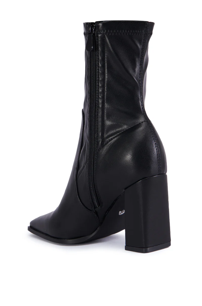 AZALEA WANG ZAID BLACK CHUNKY BOOTIE - Image 4