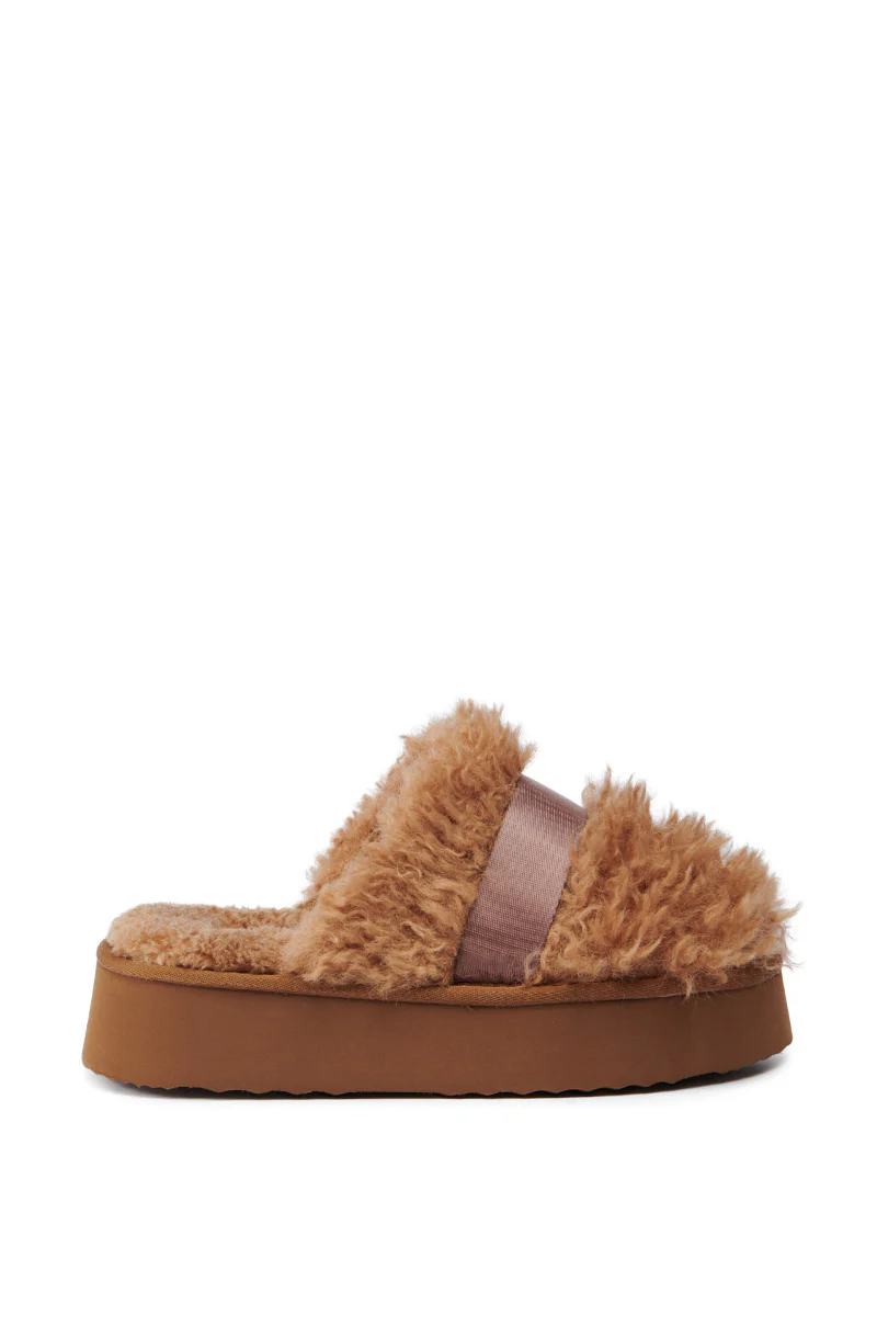 AZALEA WANG ZUNI BROWN SHERPA CLOG - Image 3