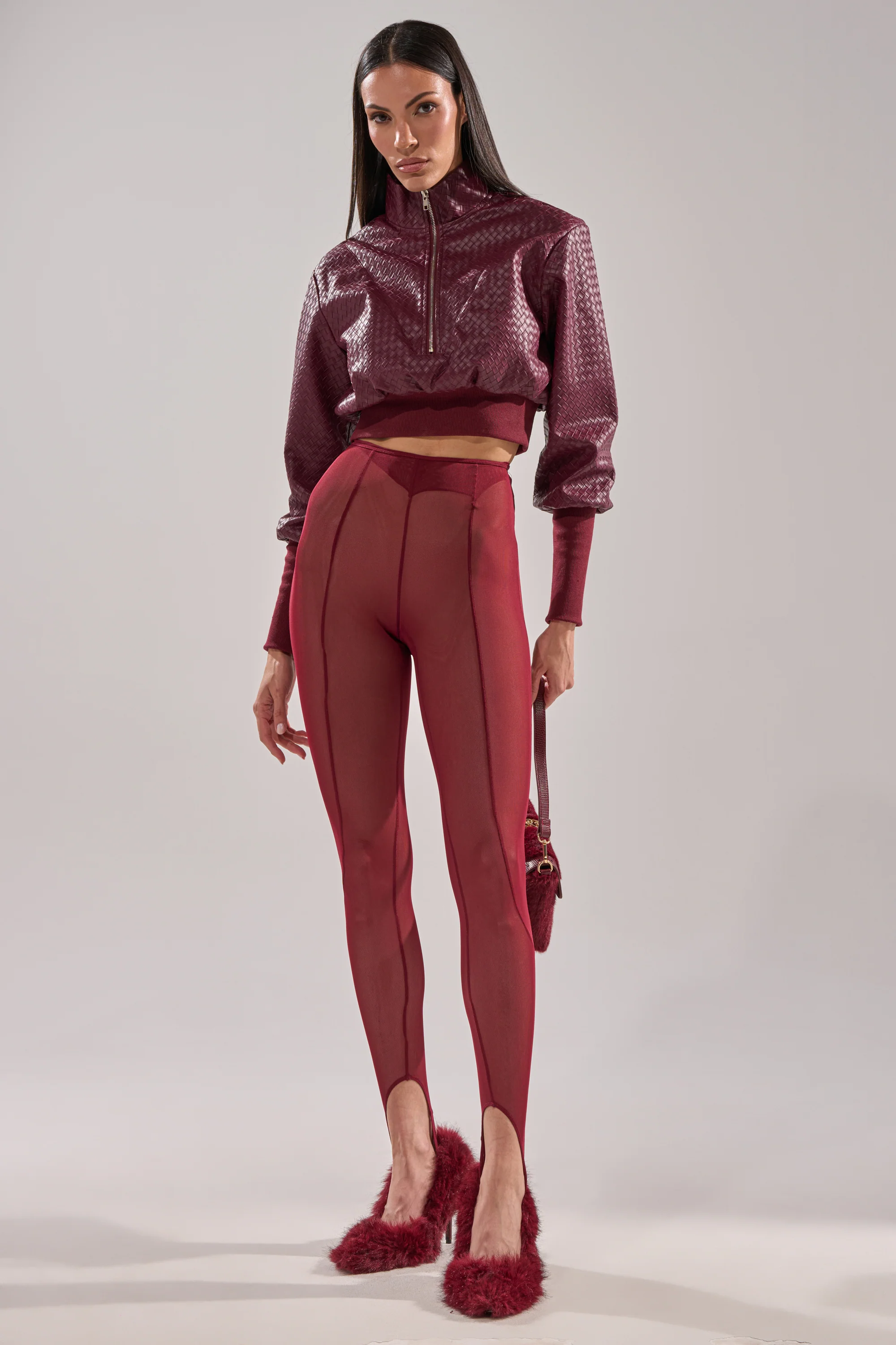BALLET GIRL STIRRUP LEGGING IN BURGUNDY - Image 8