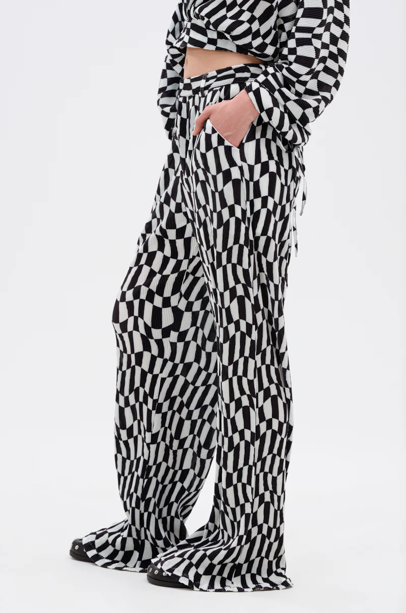 BARI CHECKERED TROUSER - Image 4