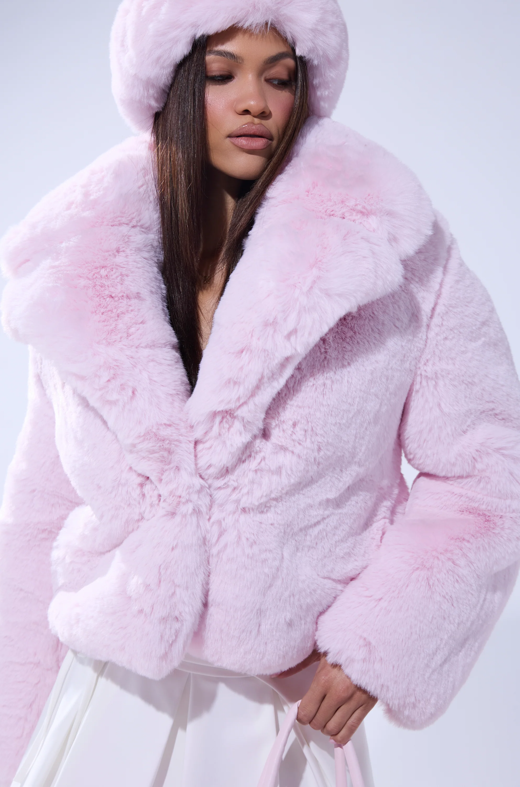 BBGIRL FAUX FUR COAT - Image 5