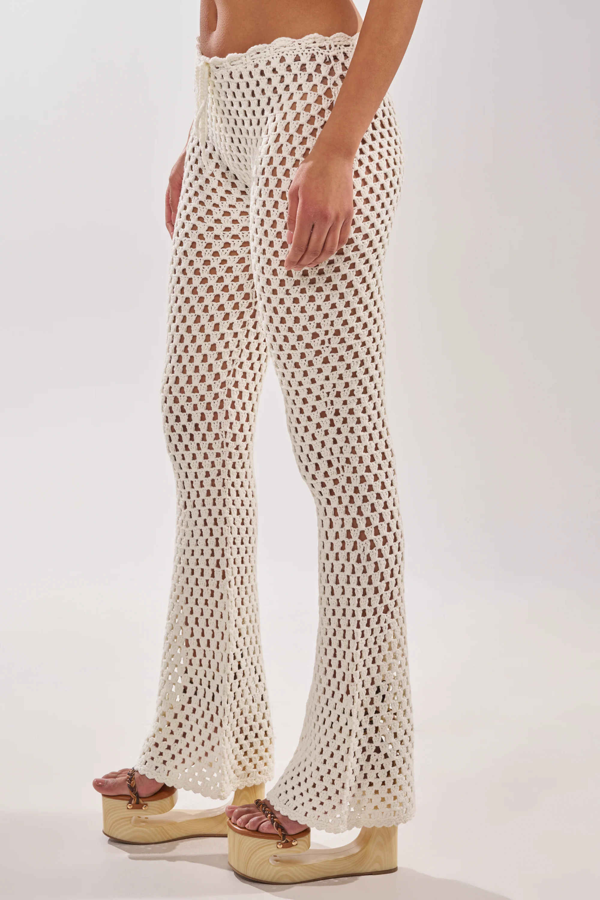 BEACH VIBES CROCHET FLARED PANT - Image 4