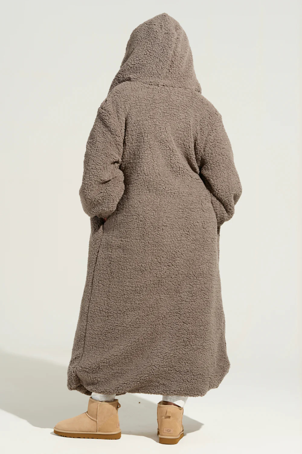 BEAR HUG REVERSIBLE FLEECE TRENCH - Image 10