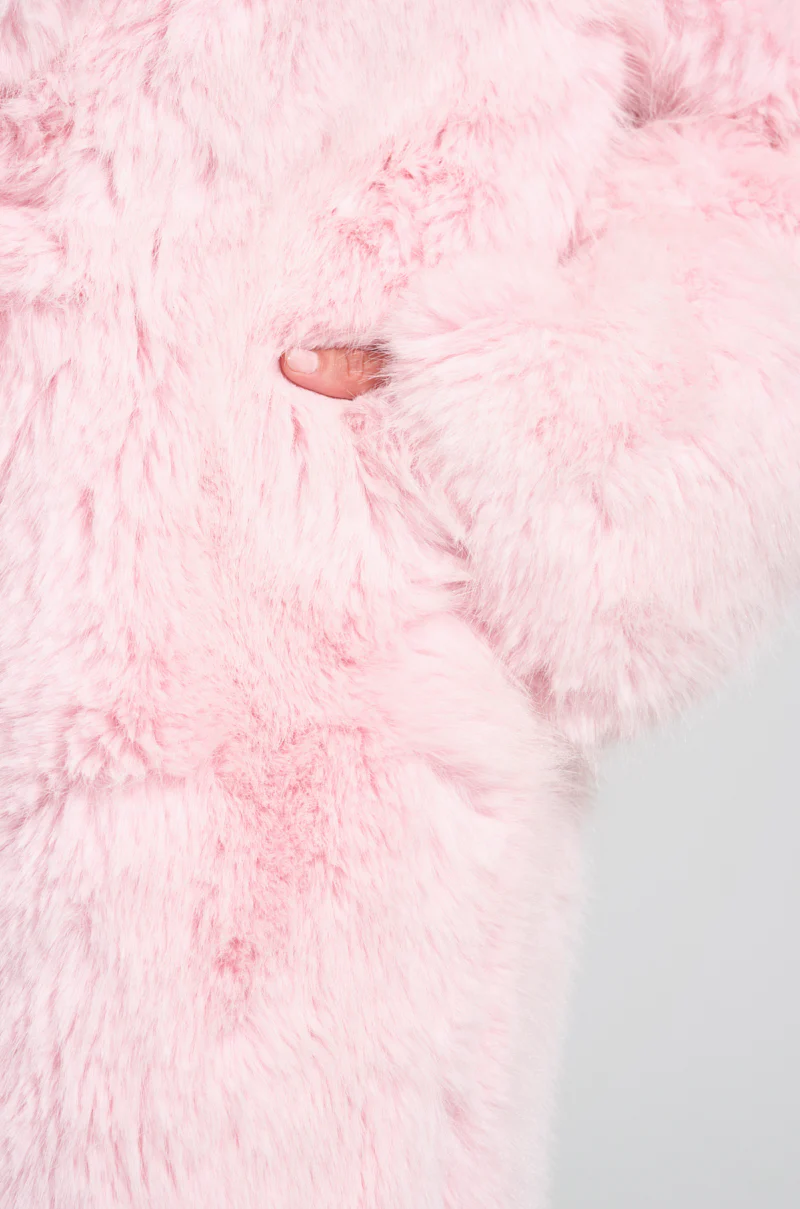 BEAR HUG LUXE FAUX FUR TRENCH COAT IN PINK - Image 7