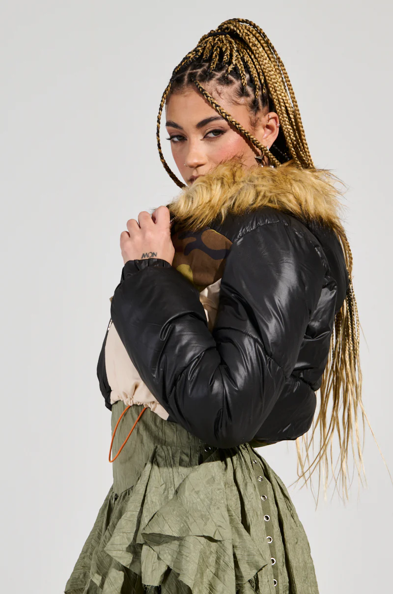 BENDITA CROPPED PATCHWORK PUFFER - Image 4