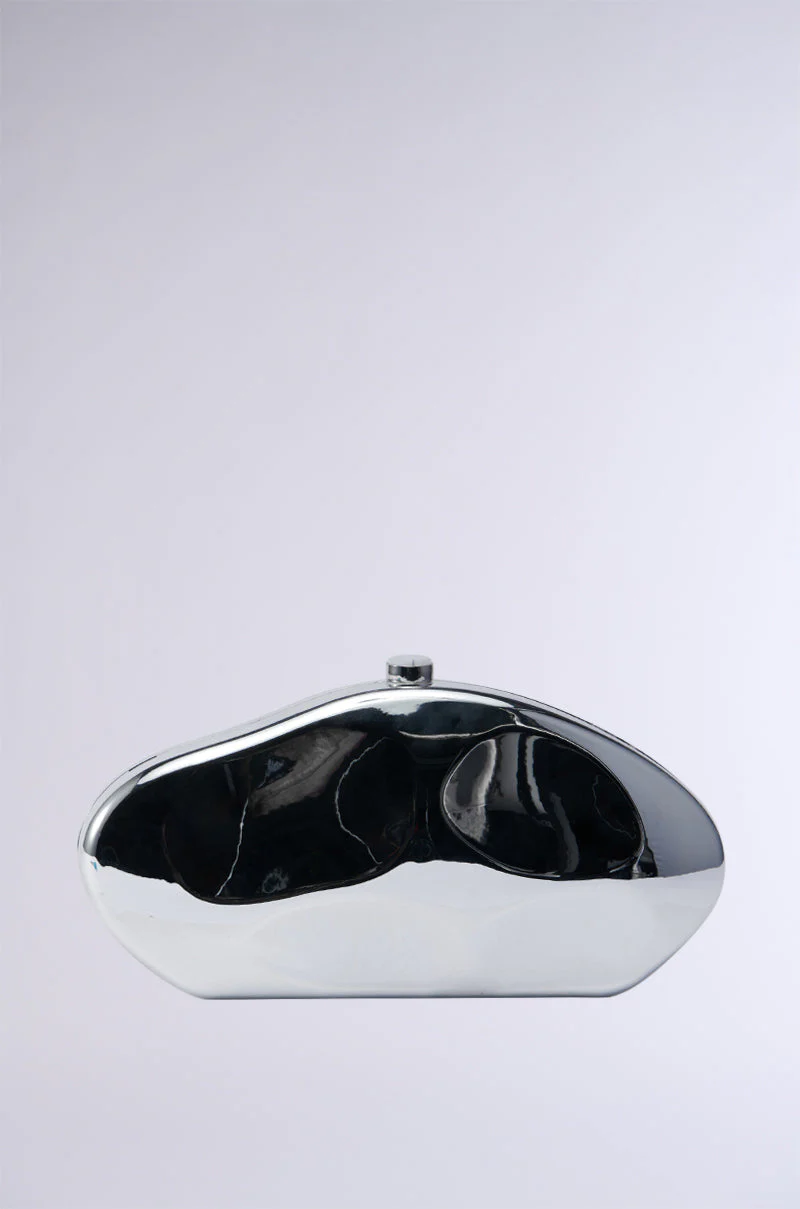 BENT OUTTA SHAPE CLUTCH - Image 3