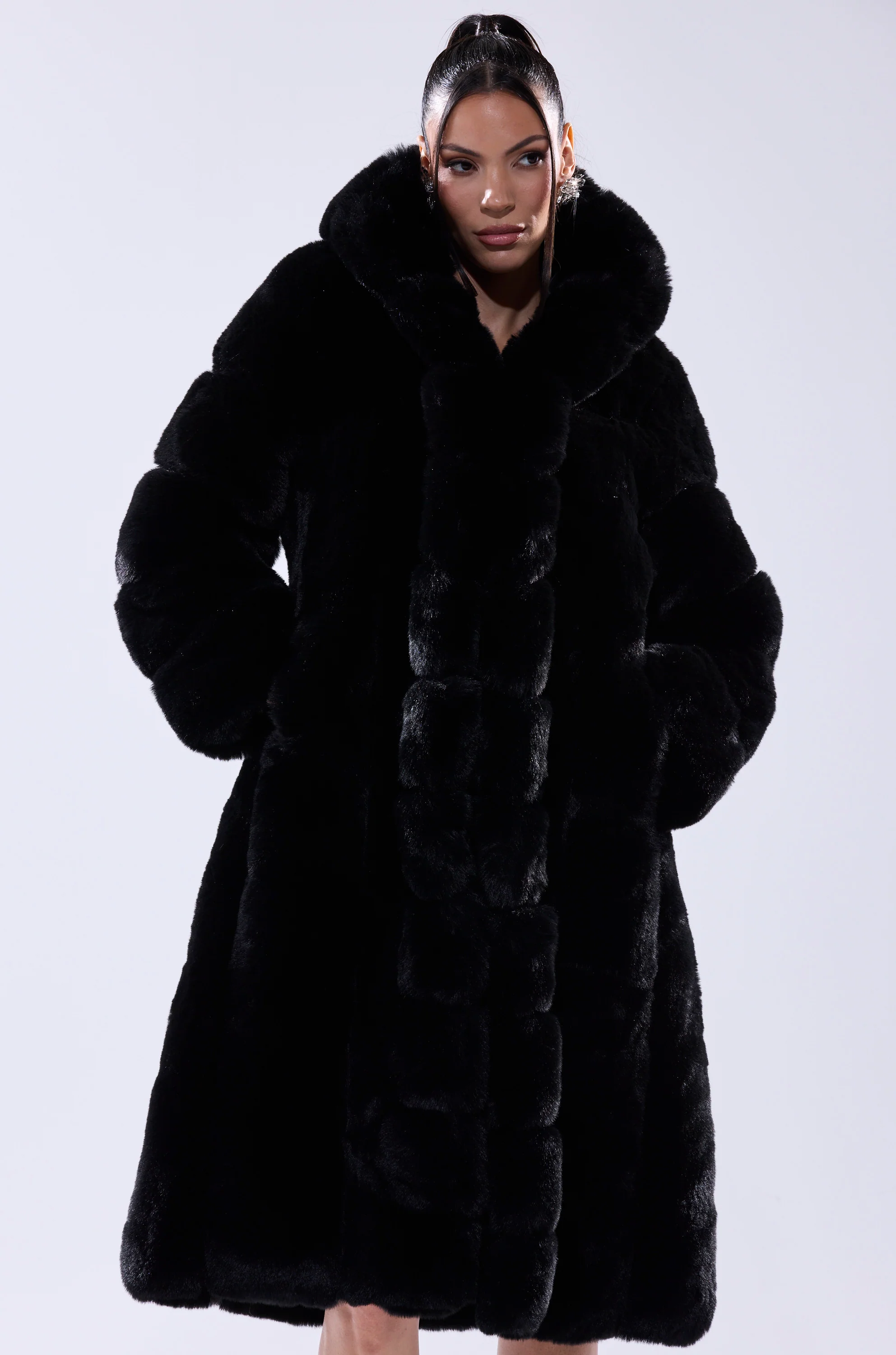 BERLIN HOODED FAUX FUR IN BLACK - Image 2