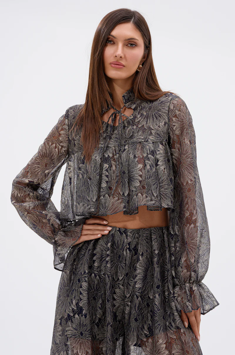 BEST GUEST LACE CROP BLOUSE - Image 2