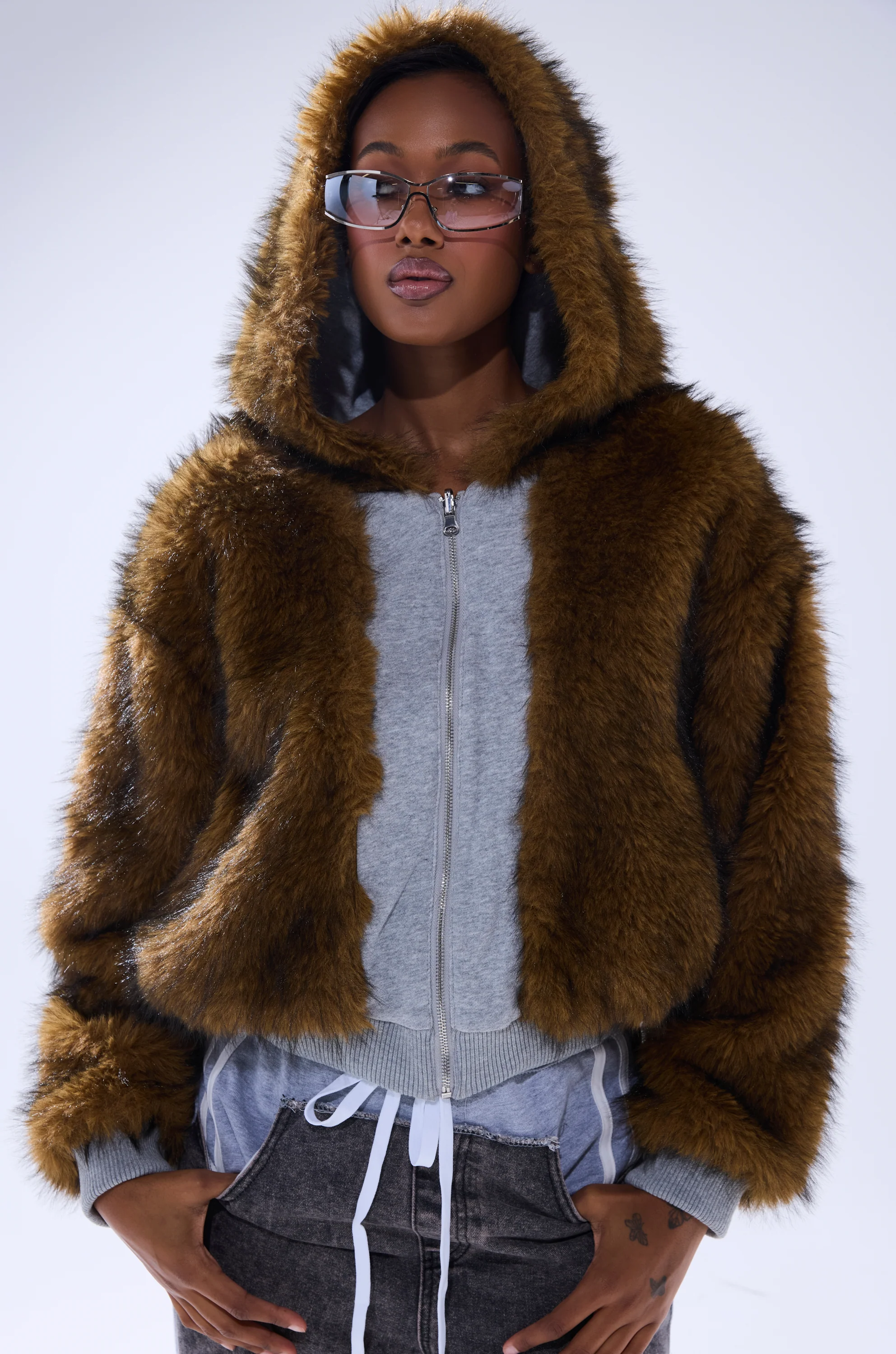 BEST OF BOTH WORLDS REVERSIBLE FUR SWEATSHIRT - Image 5