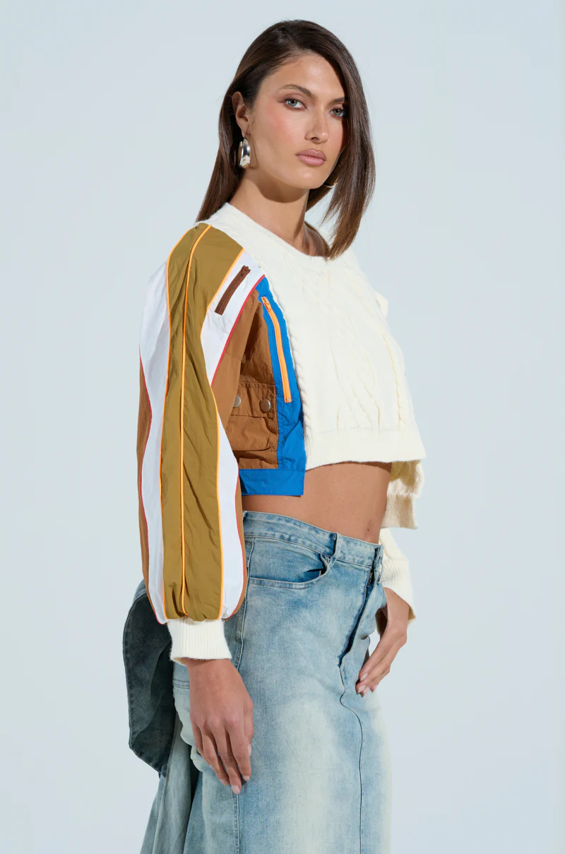 BEST YET SWEATER - Image 6