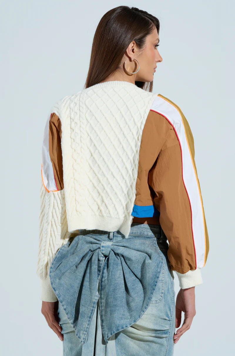 BEST YET SWEATER - Image 7