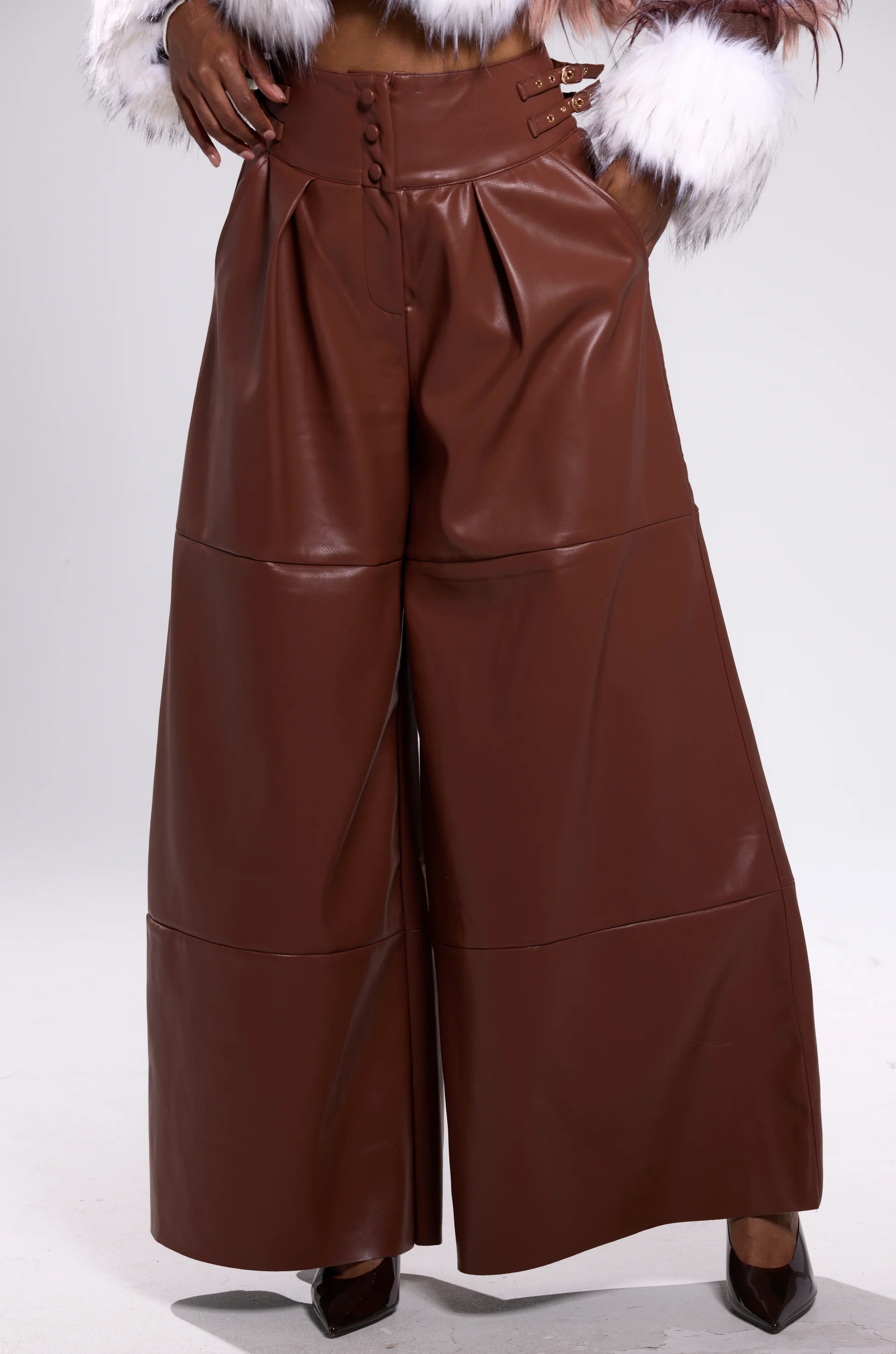 BETTER OFF WITHOUT YOU FAUX LEATHER TROUSER - Image 3