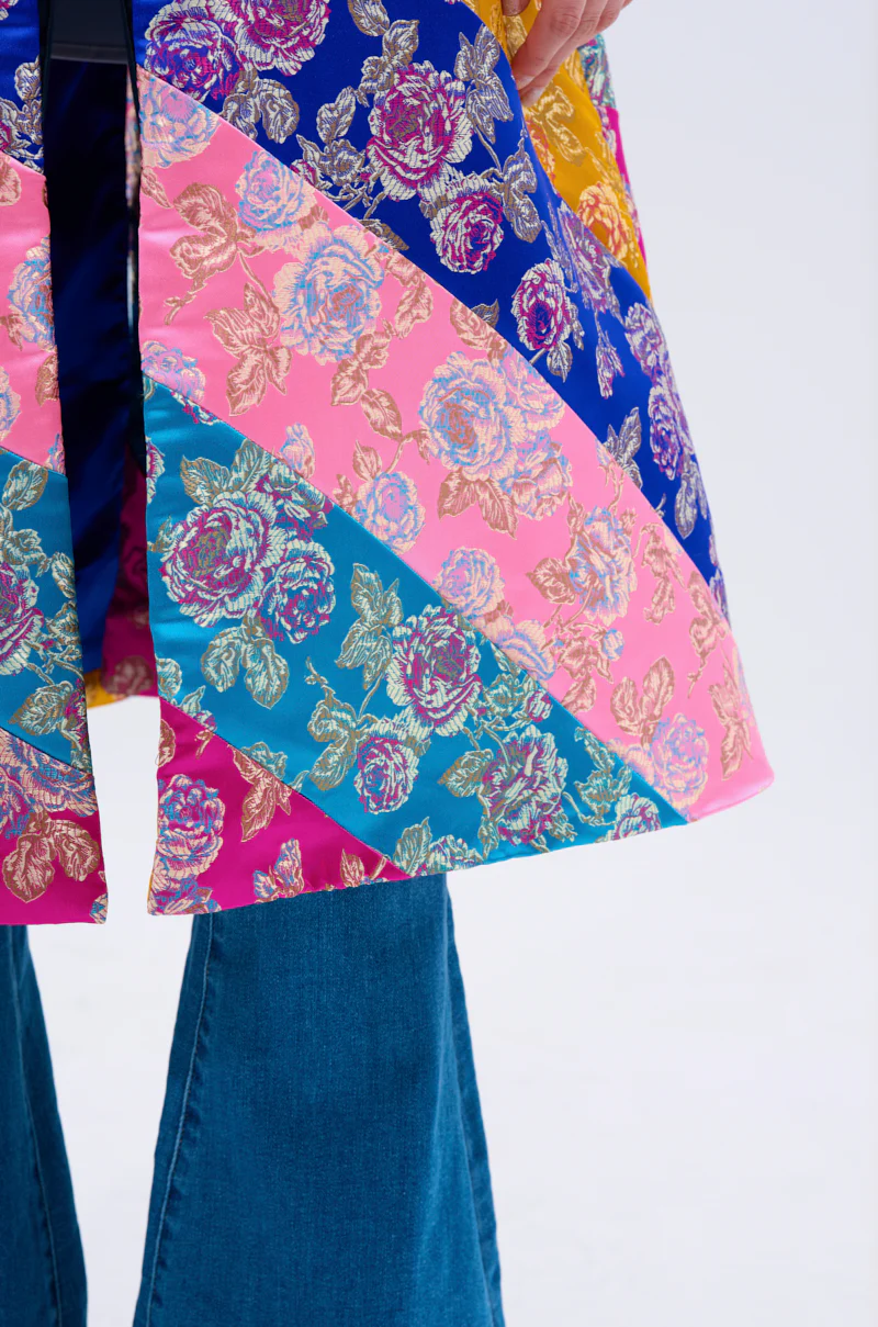 BIASED PATCHWORK BROCADE TRENCH - Image 7