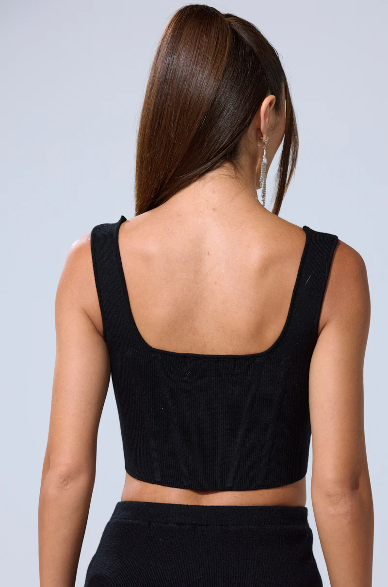 BIG MOOD FITTED CORSET IN BLACK - Image 6