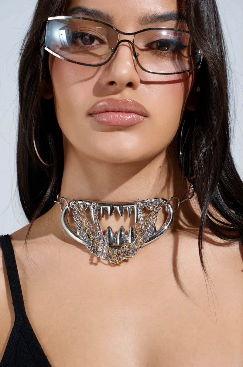 BITE ME NECKLACE - Image 2