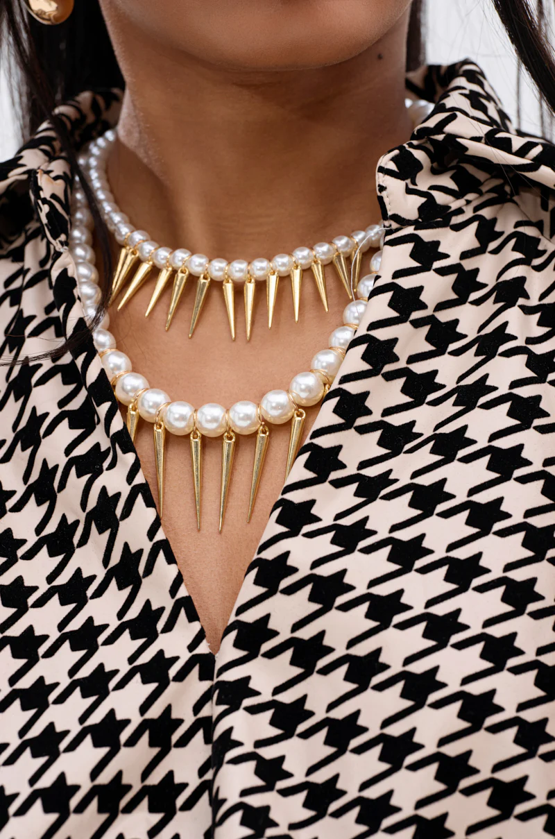 BITE ME NECKLACE - Image 2