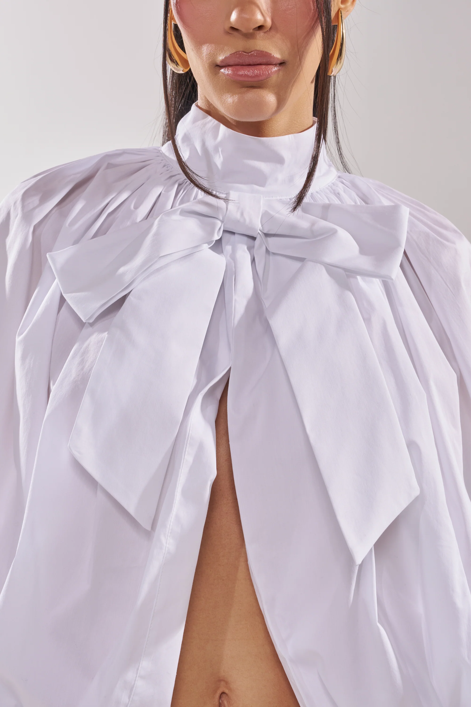 BLACK TIE AFFAIR BLOUSE IN WHITE - Image 10