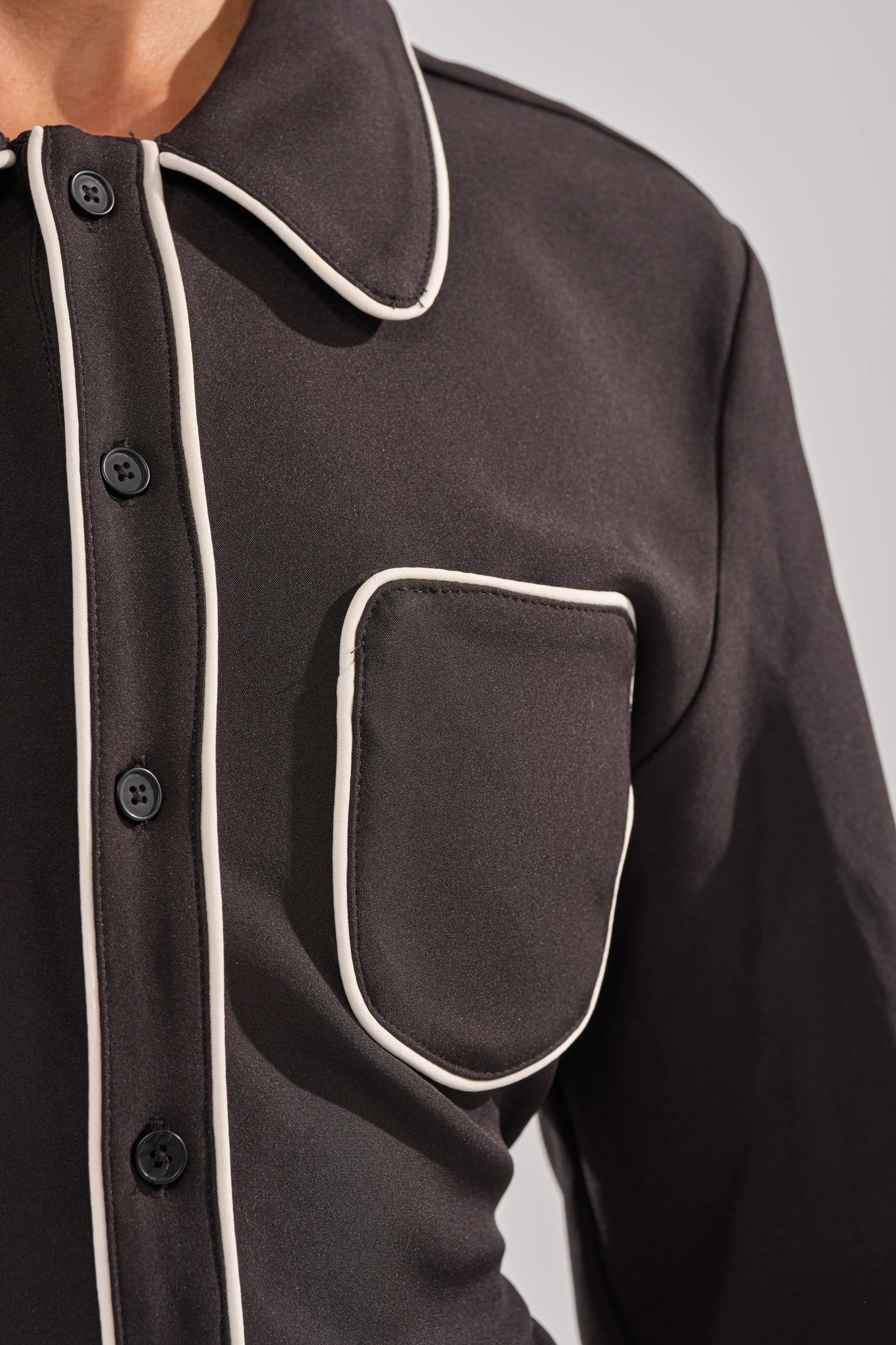 PARTY IN THE BACK BUTTON DOWN - Image 8