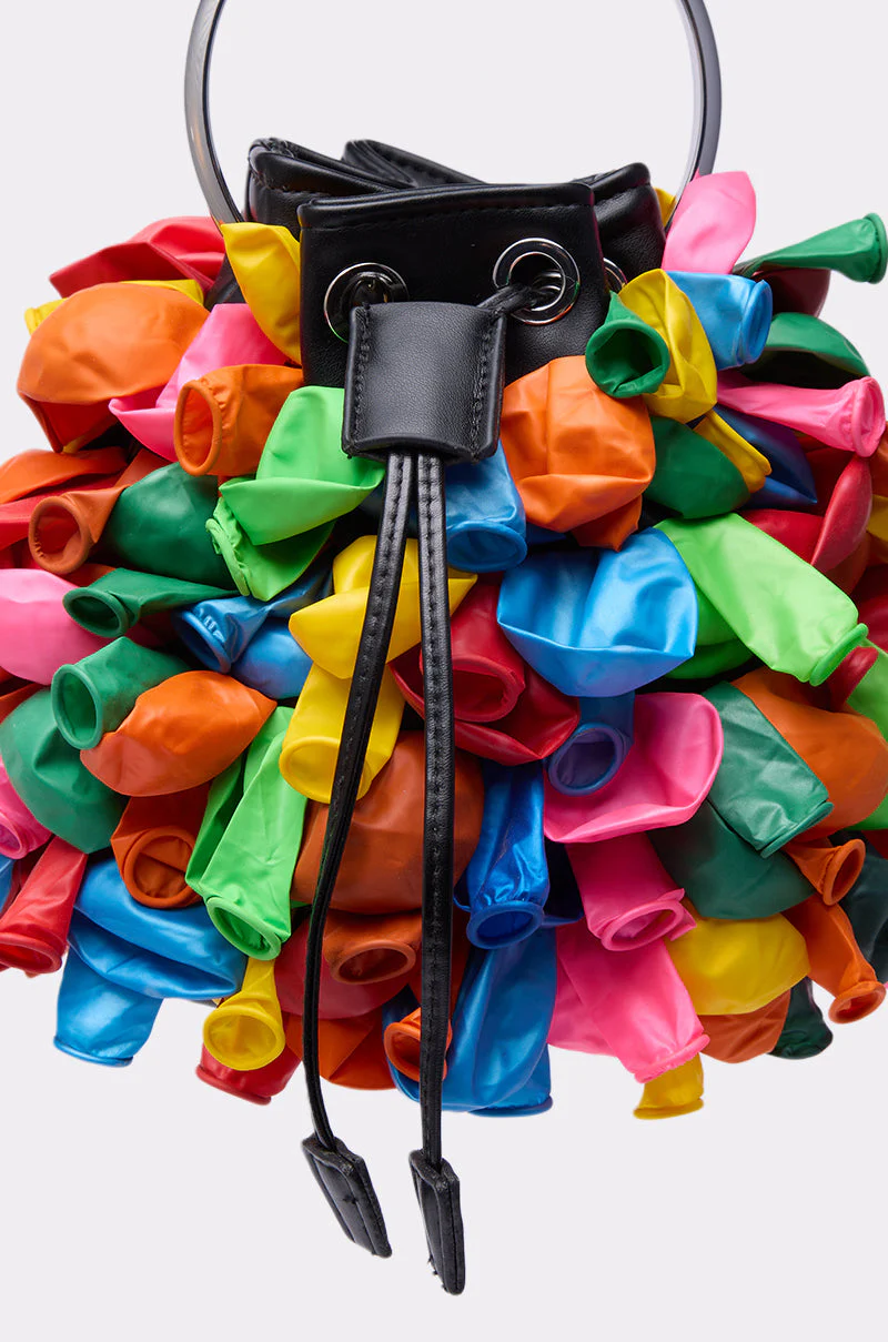 BLOW ME BUCKET BAG - Image 4